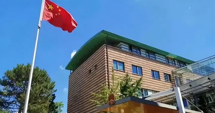 ASML总裁炮轰中国：若继续自主研究光刻机，将破坏全球产业链