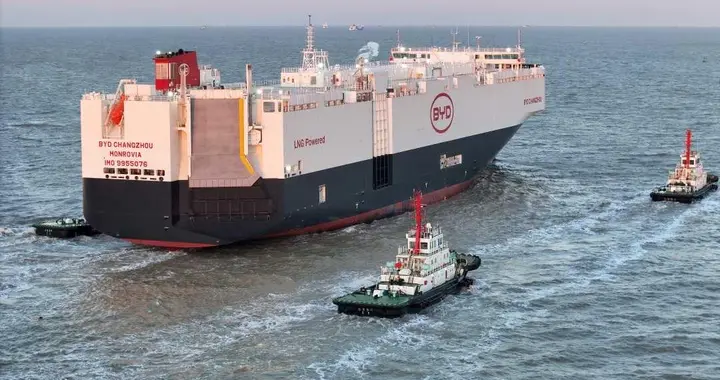 大象如何转身？比亚迪的三条“护城河”，为何对手难以逾越？