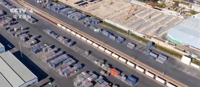 逆势崛起！美国“关税难民”投奔中国电商，特朗普急了