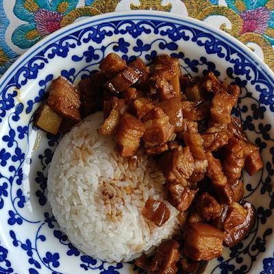 把盏常聊：从西北的拉条子，到东南的卤肉饭