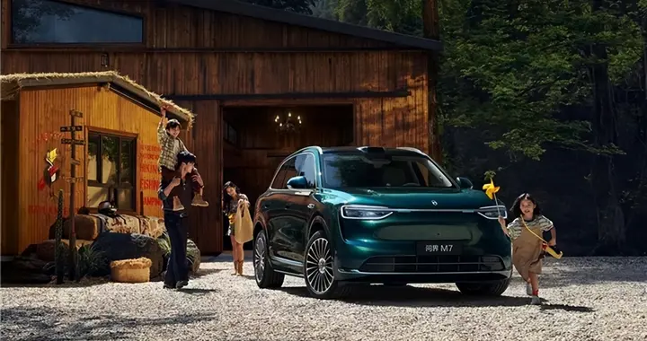 全维实力诠释悦己顾家 全新问界M7树立30万级SUV价值之选