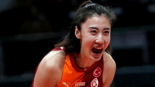 云之爱排球：8拦9撑起，这是王媛媛又一份