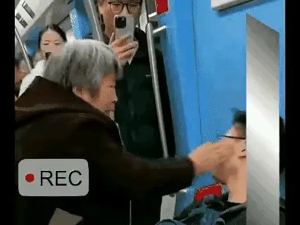 今生缘：一巴掌换来的“反杀”：别让道德绑