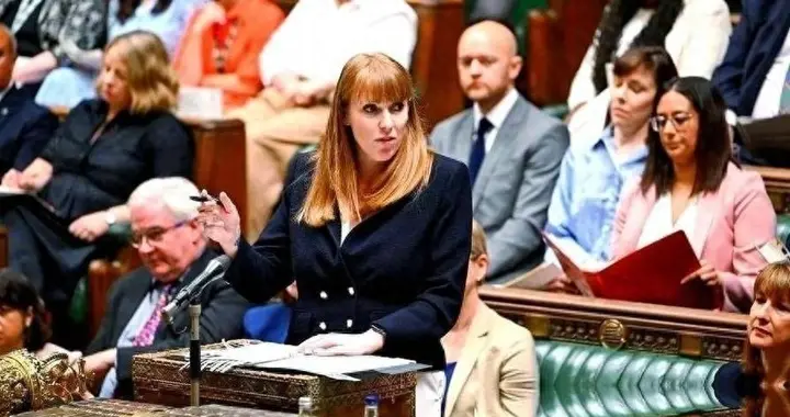 英国变天，新首相上台就掀桌，直接废除前任计划，对华态度曝光