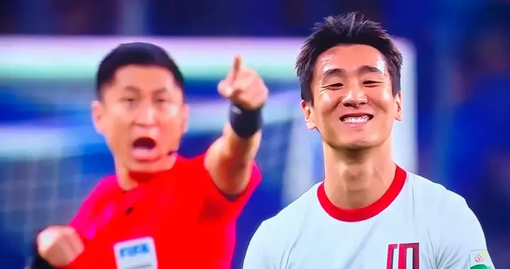 随着成都蓉城3-2上海申花！这五点太出乎意料，冠军相尽显！