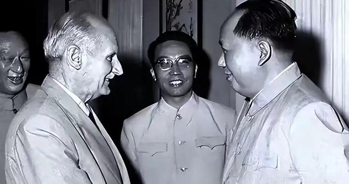 毛主席曾预言：这两个国家将来对中国是最大威胁，如今果然应验