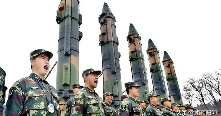 东风41根本不靠北斗导航，打不准咋办？不是技术不行，而是不需要