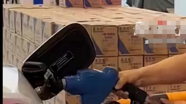 璐璐0611：油价要降了！4月21日24