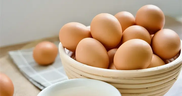 浙大研究：每天多吃一枚鸡蛋，患心脏病和癌症风险倍增？还能吃吗
