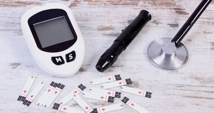 手是身体血糖仪？忠告：手上若有2个信号，提醒你该降血糖了