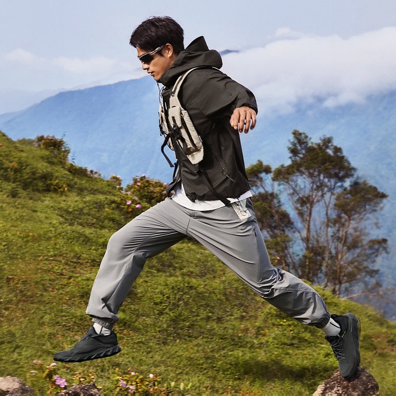 拿捏山系户外风穿搭户外运动鞋