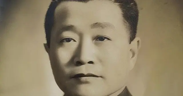 黄百韬被围碾庄后，杜聿明曾提出一破局高招，后来为何没执行？