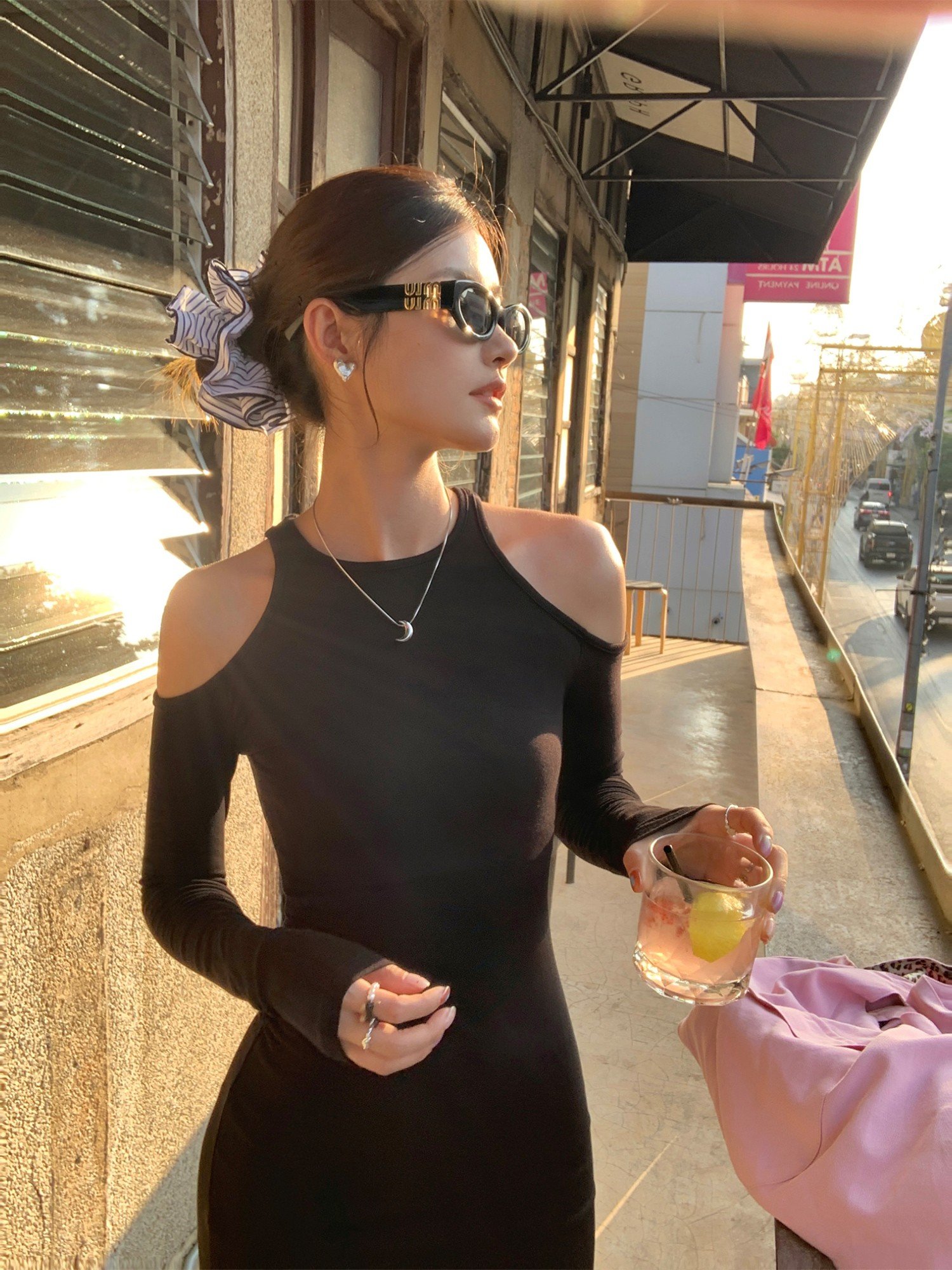 pusumede黑色露肩修身连衣裙女