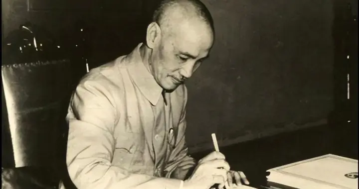 1953年，蒋介石对毛人凤下死命令：将戴笠所有孙子全部带回台湾