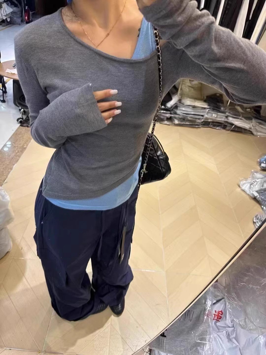 韩系蓝色假两件斜肩长袖t恤女春秋设计感内