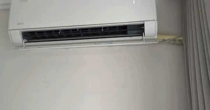 从焦虑妈到躺平式带娃！只差一台美的空调！