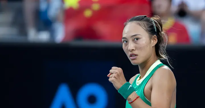 赢麻了！郑钦文豪取320万+6连胜，世界排名飙升至第80位