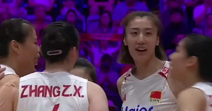 三连败！中国女排掉出前八！香港站开门黑的五个“没想到”