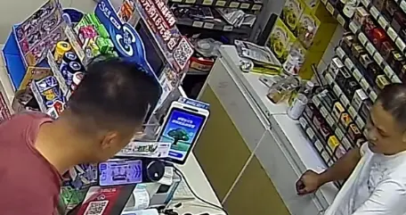 最高级的财富，是藏在骨子里的善良，房东反哺租客2万元租金