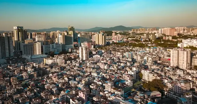 从“住建局”改名，看万亿城市更新市场，普通人如何分一杯羹？