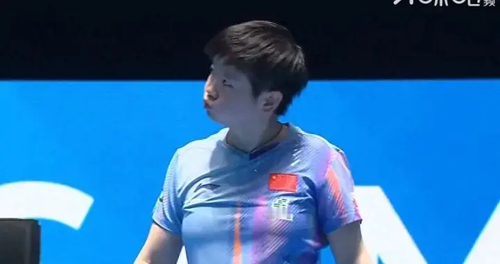 亚洲杯：女乒2人率先进入4强，孙颖莎4:1胜陈熠，半决赛再蒯曼