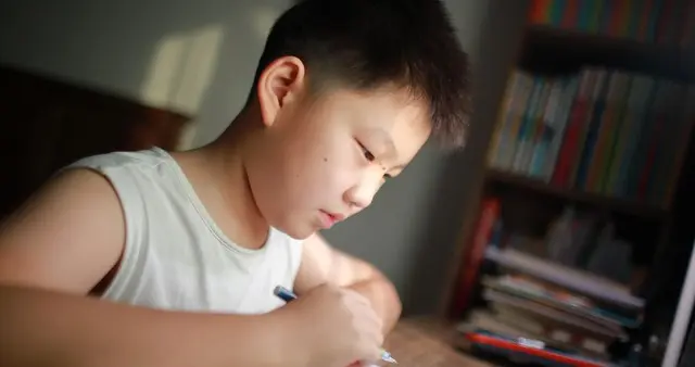 孩子：小宇（化名），确诊ADHD（注意力缺陷多动障碍）