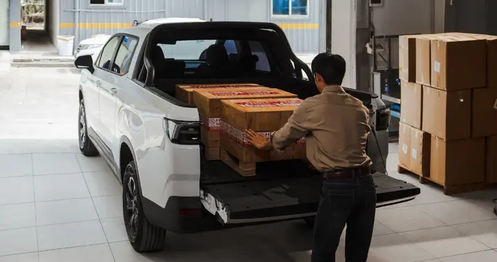 打破燃油垄断！吉利新能源皮卡12月销2130台，跻身中国皮卡第四