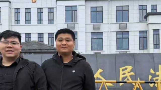 姗姗努力中：姐姐们家人们早；报告好消息