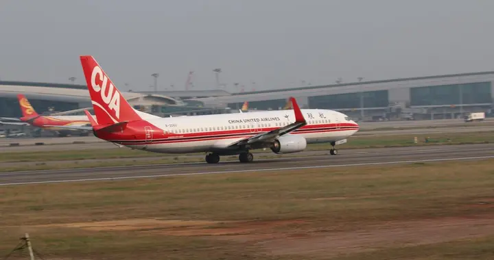 中联航信息中心总经理冯振宇: 中国首款机票盲盒背后的数据库力量