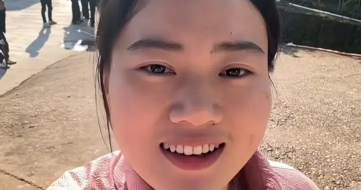 湖南刨猪宴续:高度模仿呆呆，灿灿一句话惹怒全网，真实目的被扒