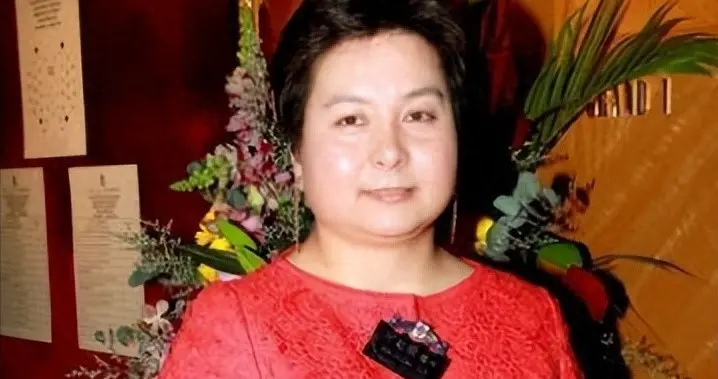 钱再多有什么用！“赌王”女儿何超蕸去世，给所有人狠狠上了一课