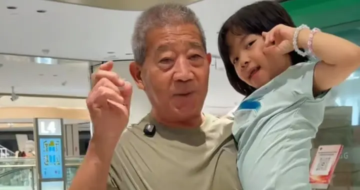 天赐爸爸努力带货 他还有1孙女物质上需要他 也想给天赐买学区房