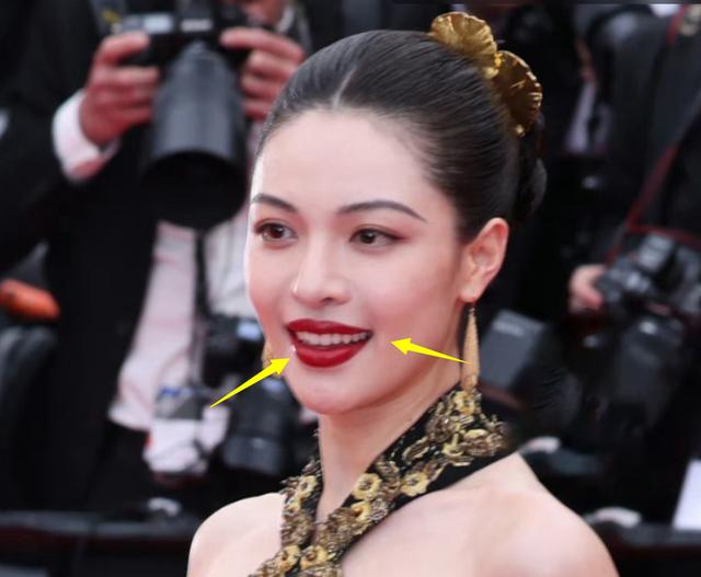 戛纳红毯：钟楚曦牙齿加分，巩俐牙齿减分，和老公相处细节太戳人