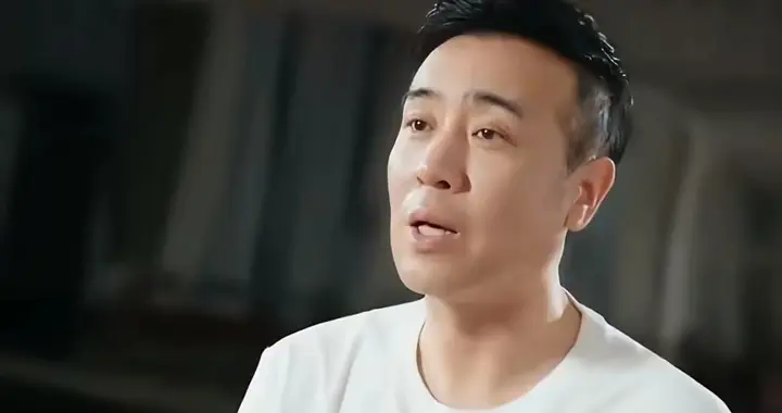 是金子就会发光，没资源人脉吃大姐奶长大的于和伟，终于扬眉吐气
