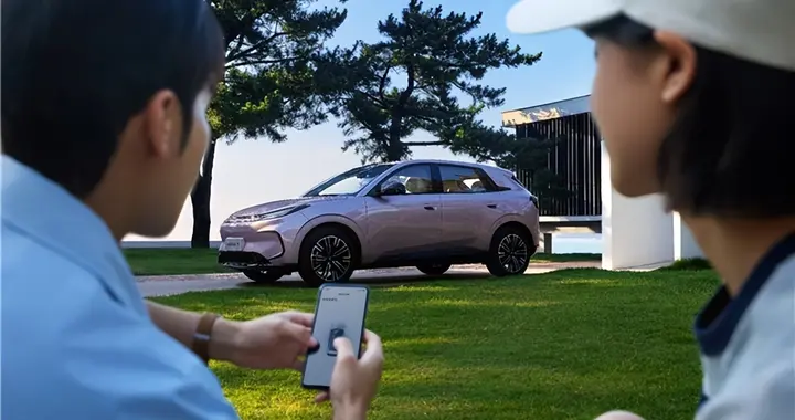 续航焦虑终结者？极狐T1实测冬季320km续航够用吗！