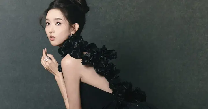 美女壁纸第5271期—王玉雯