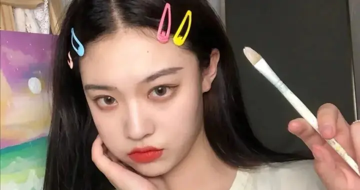 女人暗恋你的6种行为，尤其是第4种，遇见了就不要错过