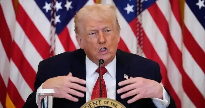 特朗普彻底放飞自我了，所谓的和平委员会，就是狂收保护费