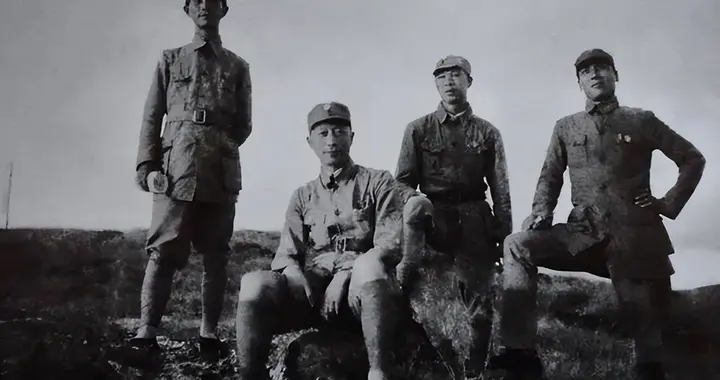 1941年，突围遇日军，聂荣臻让战士学鸟叫，放出飞鸟，日军竟撤退