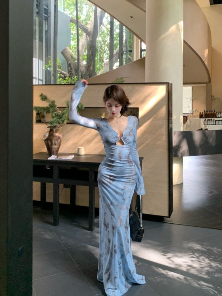 美拉蓝穿搭扎染印花连衣裙女