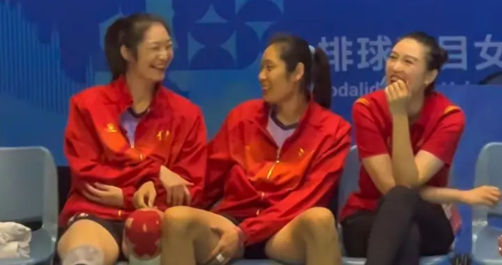 疯狂！朱婷归队被俱乐部队友预谋，河南队友对她念念不忘