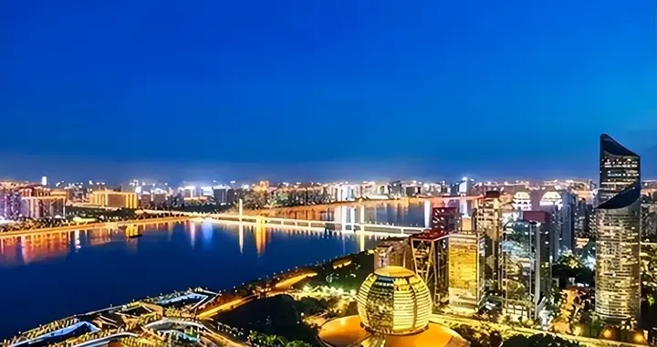 法国和浙江都是6000多万人口，法国创造了3万多亿美元，浙江呢？
