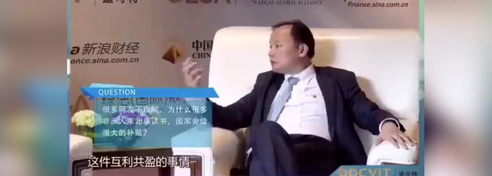 那个曾经说，给非洲留学生每年10万块钱补贴的那个教授胡必亮，在4月17号离开了人世。
 
“给非洲留