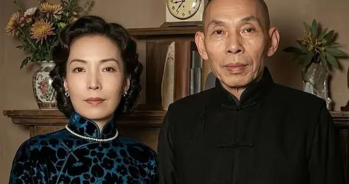 上海滩大佬临终烧掉274张欠条，对儿子说了一句话保住一家人的命