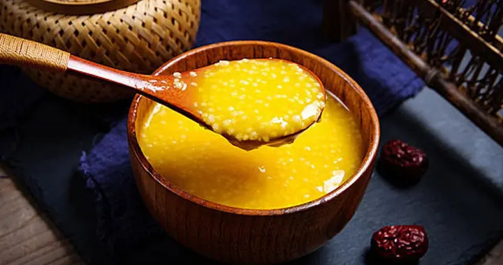 小米粥立大功！研究发现：癌症患者喝小米粥时，6点要注意