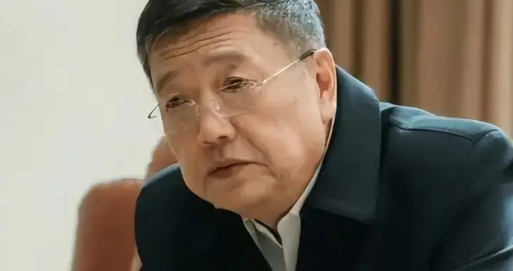 演员秦焰离世！全网都在心疼家人，真正哭惨的，是这三个“外人”