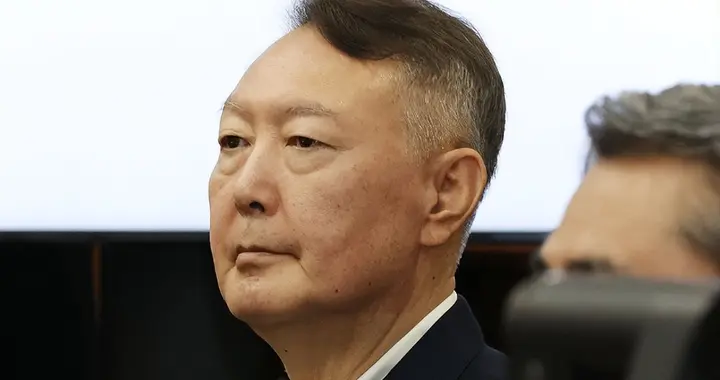 尹锡悦数罪并罚该判死刑，李在明斩草除根不给死敌留活路