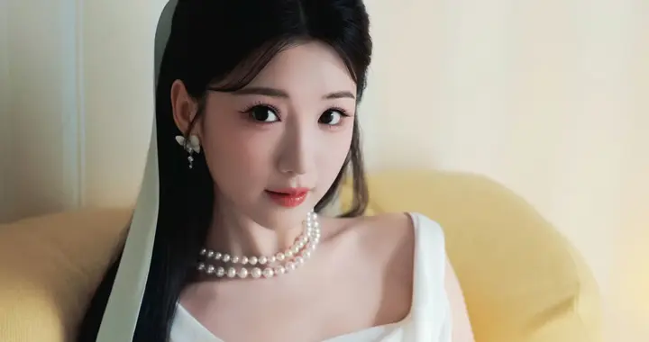 毛晓彤堪称“冻龄天花板”，“从古画中走出的仙女