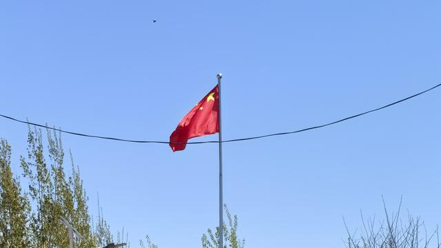 北京赵作明：以下是全球类似中国12345