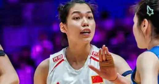 一场3-2！中国女排逆转美国女排，三人立大功，半决赛对手出炉